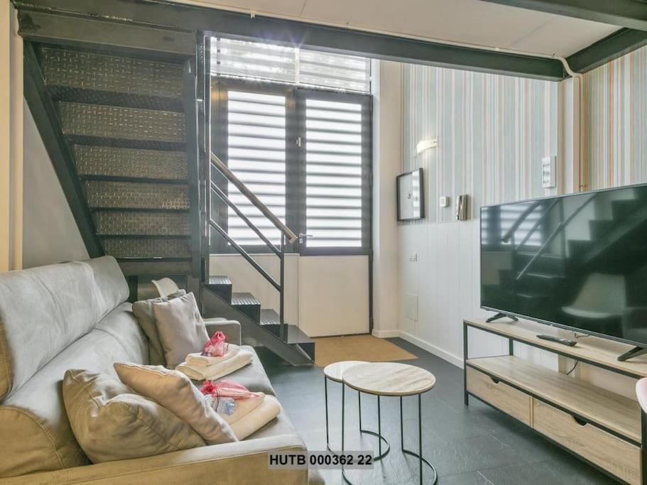 Alcam Futbol Pequeno Apartamento Barcelona Exterior foto