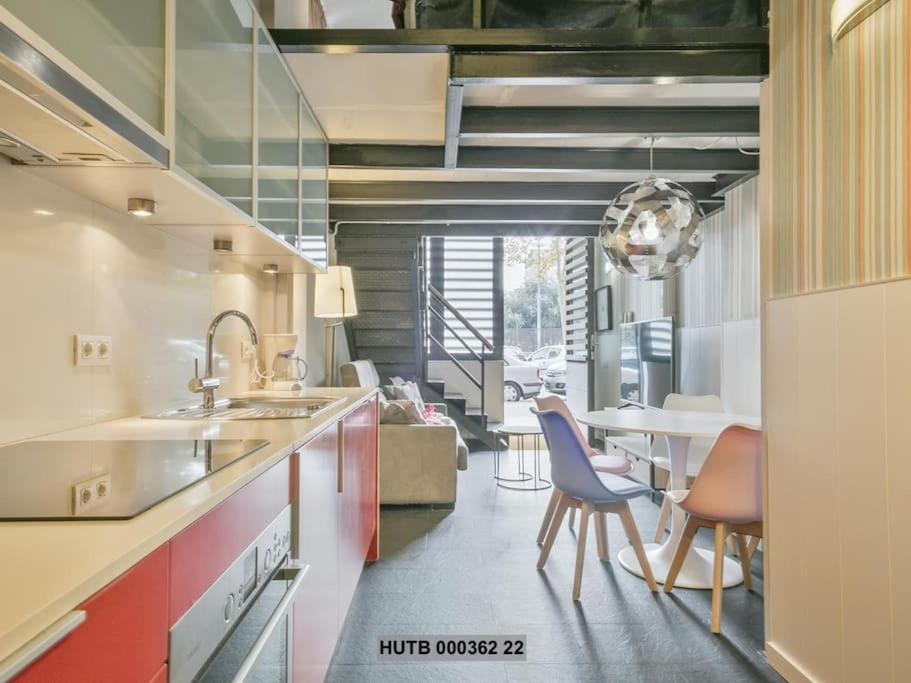 Alcam Futbol Pequeno Apartamento Barcelona Exterior foto